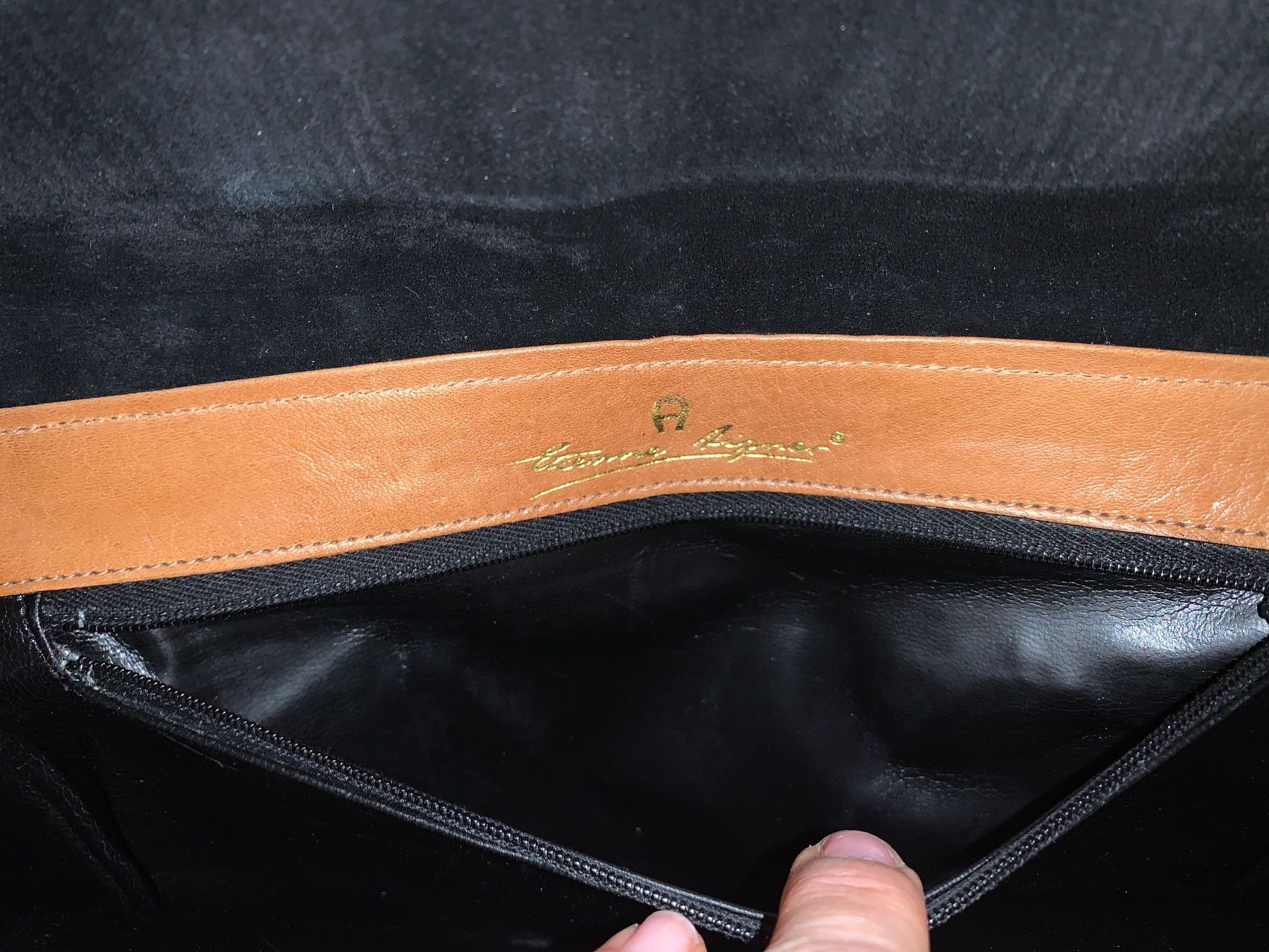 Aigner Borse da donna: Etienne Aigner Vintage Clutch – Usato da Wabern venduto da La-Vitrine 9