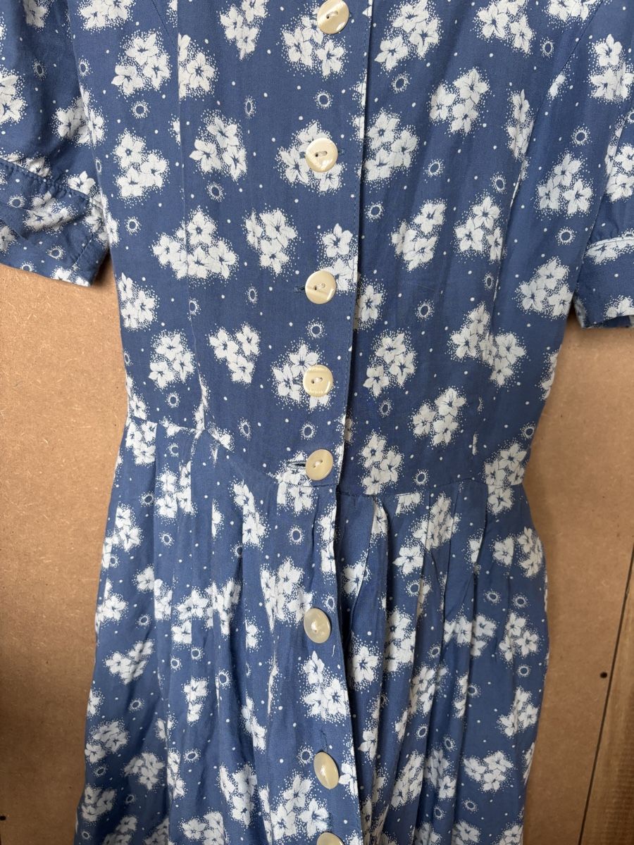 Robes: Robe vintage S/M – D'occasion à St-Saphorin-Lavaux par selb94 1