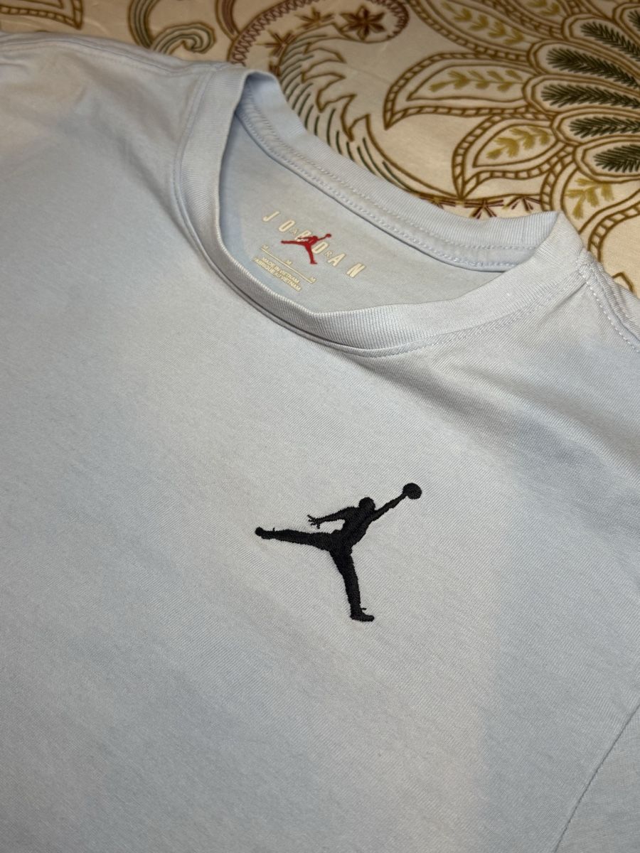 Jordan T-shirts: T-shirt Jordan – Neuf (Voir description) à Châtel-St-Denis par Montclair_Swiss 2