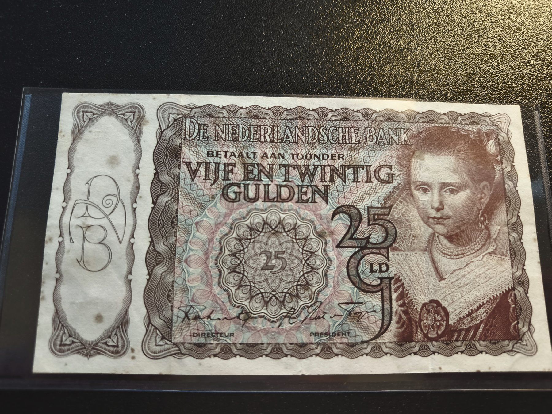 Banconote: Nederland Banknote - 25 Gulden – Usato da Mendrisio venduto da Dee-11