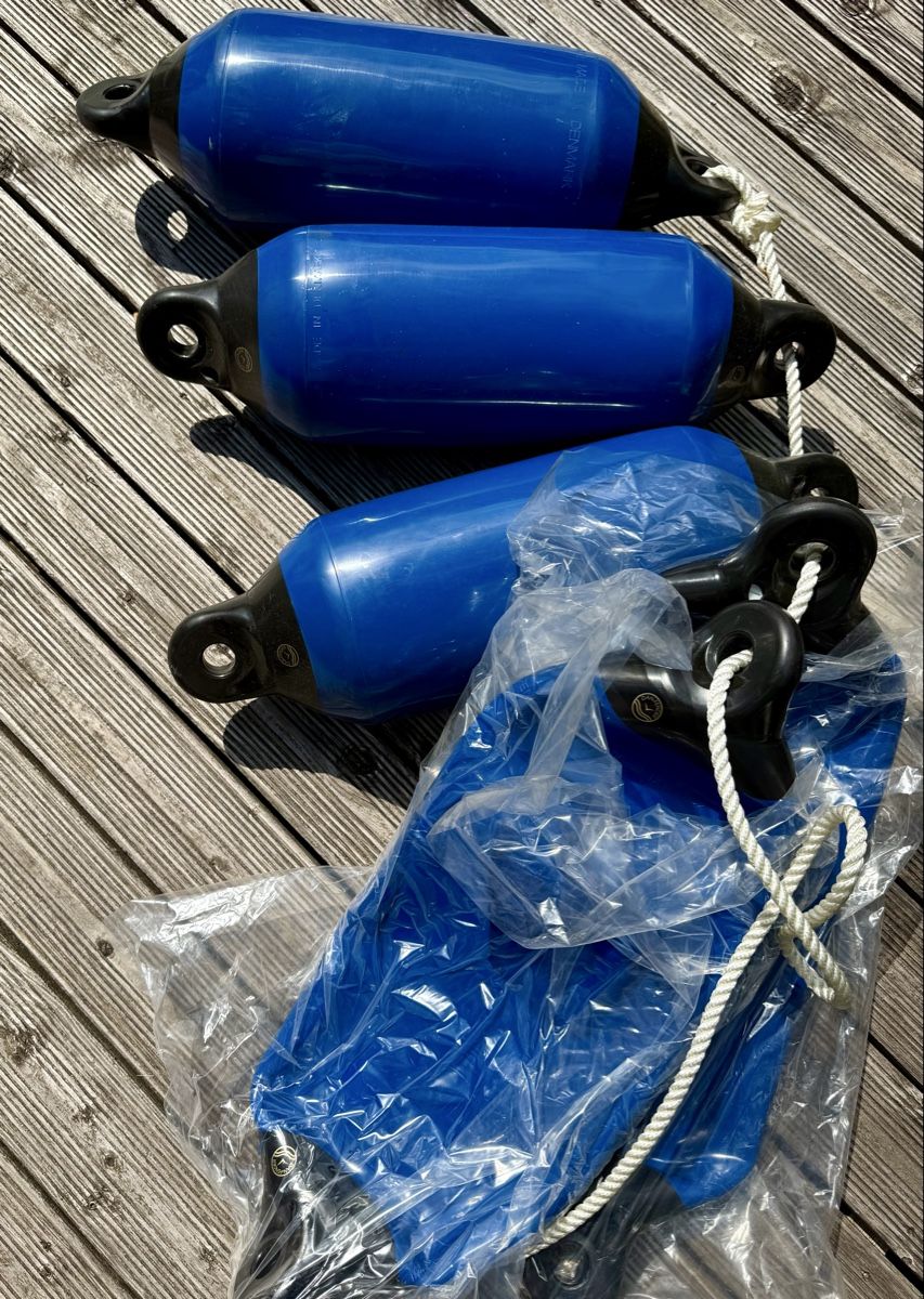 Bateaux: Fender Set Bootzubehör – Neuf (Voir description) à Duebendorf par Roberta