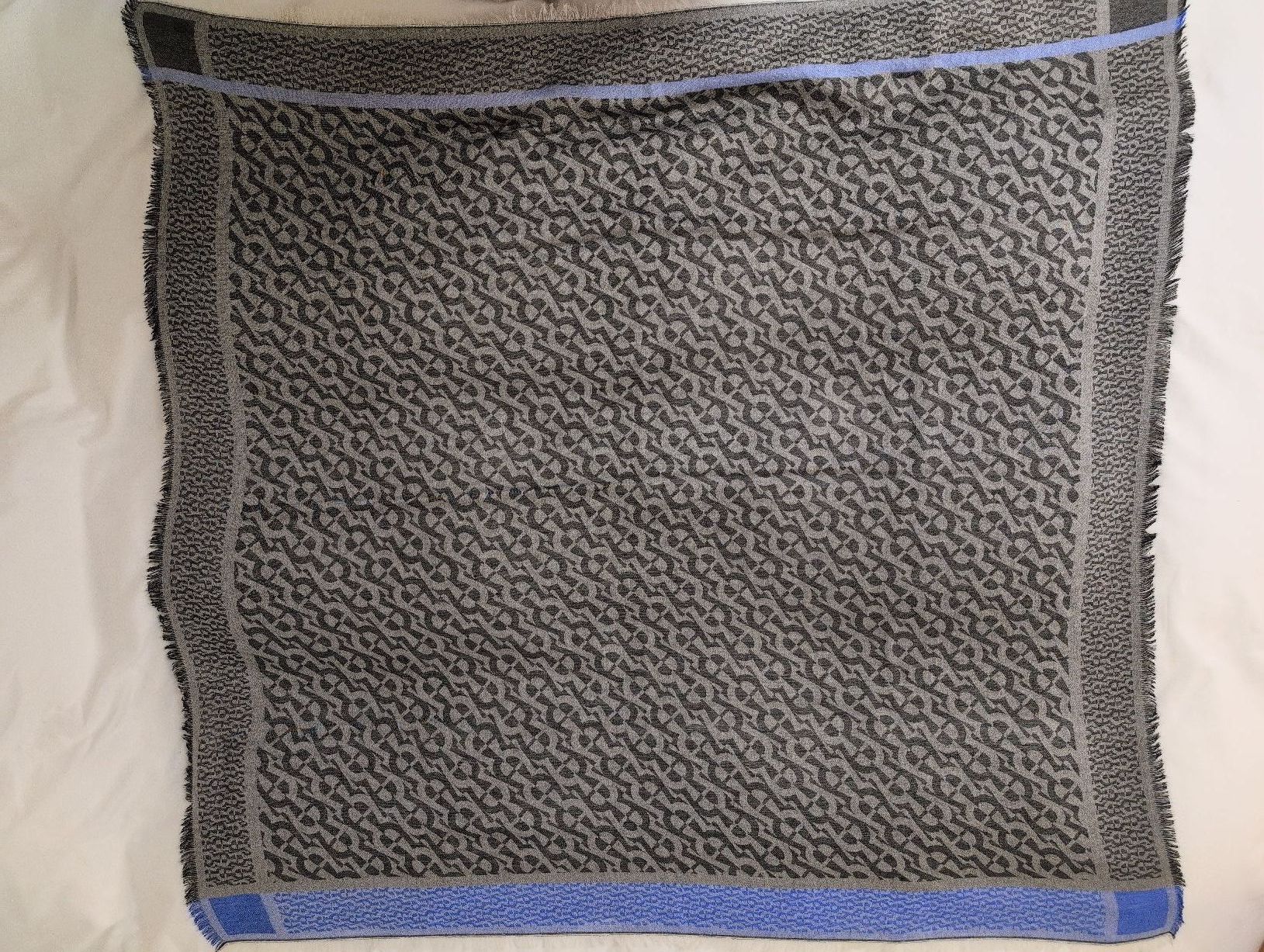 Aigner Foulard & Sciarpe: Aigner Tuch / Unbenutzt – Nuovo (secondo la descrizione) da Zürich venduto da rom_zh