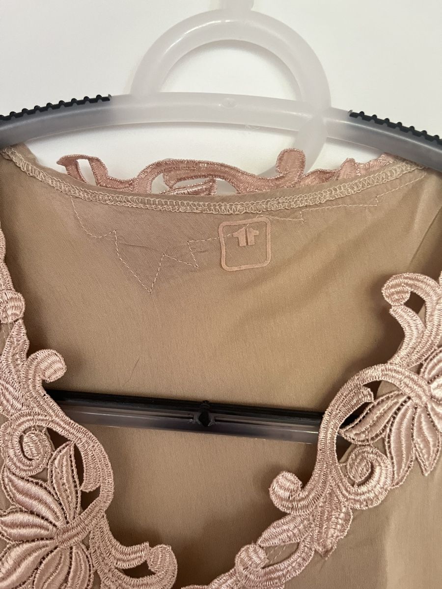 Top: Top mit Spitze, cropped, Beige, Grösse S – Usato da Wädenswil venduto da Iana32 1
