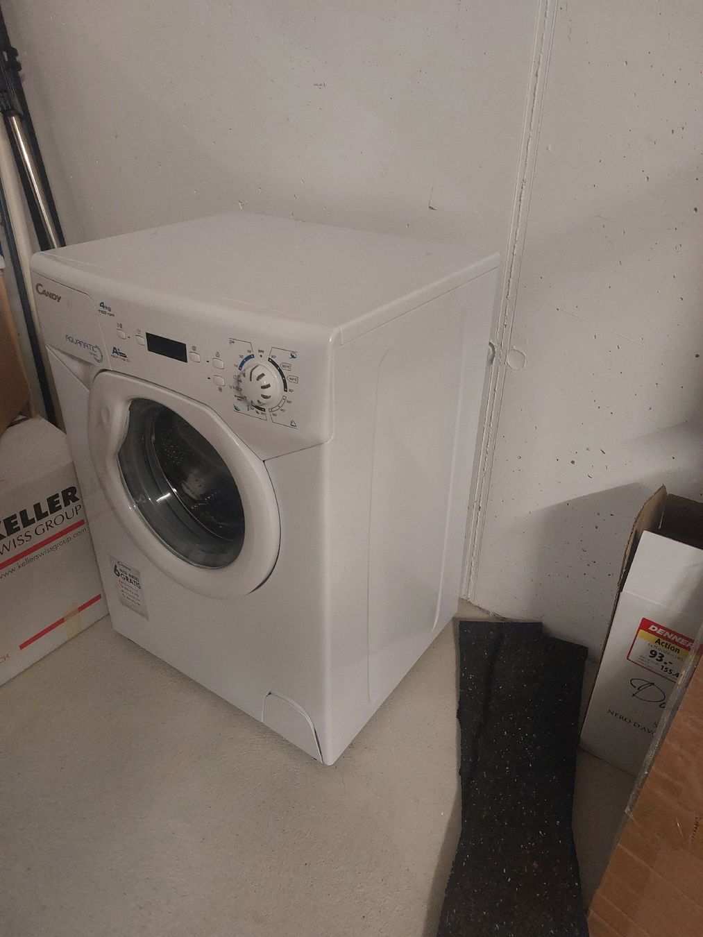 Candy Lavatrici: Candy Waschmaschine Aquamatic 4kg – Usato da Pratteln venduto da romanvoegtlin 1
