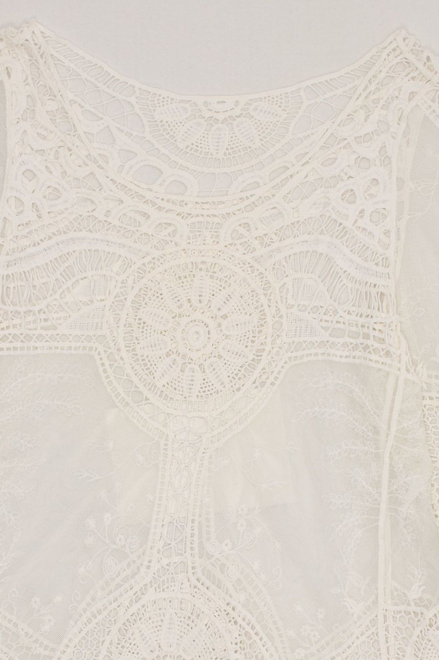 Top: Blouse Dentelle Blanche Manches 3/4 T. L – Usato da Fribourg venduto da re-fine 2