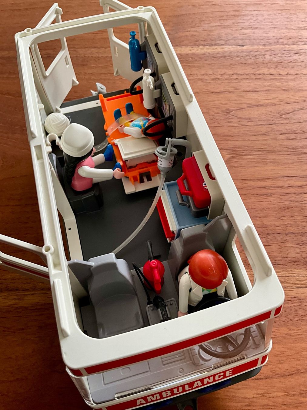 Playmobil Spielzeuge: Playmobil Rettungswagen mit Blaulicht – Gebraucht aus Davos Clavadel von panorama01 4