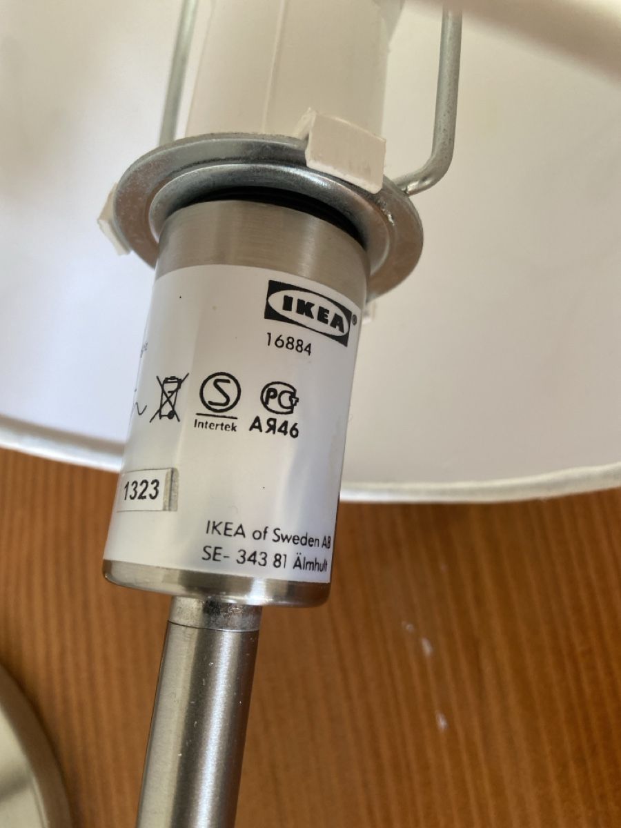 Ikea Lampen: 2 Tischlampen mit Stoffschirm – Gebraucht aus Wangen an der Aare von Thedog 5