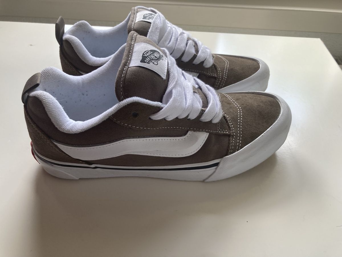Vans Chaussures hommes: Vans Skool Unisex Sneaker low, Khaki 39 – Neuf (Voir description) à Sempach par wclaudi
