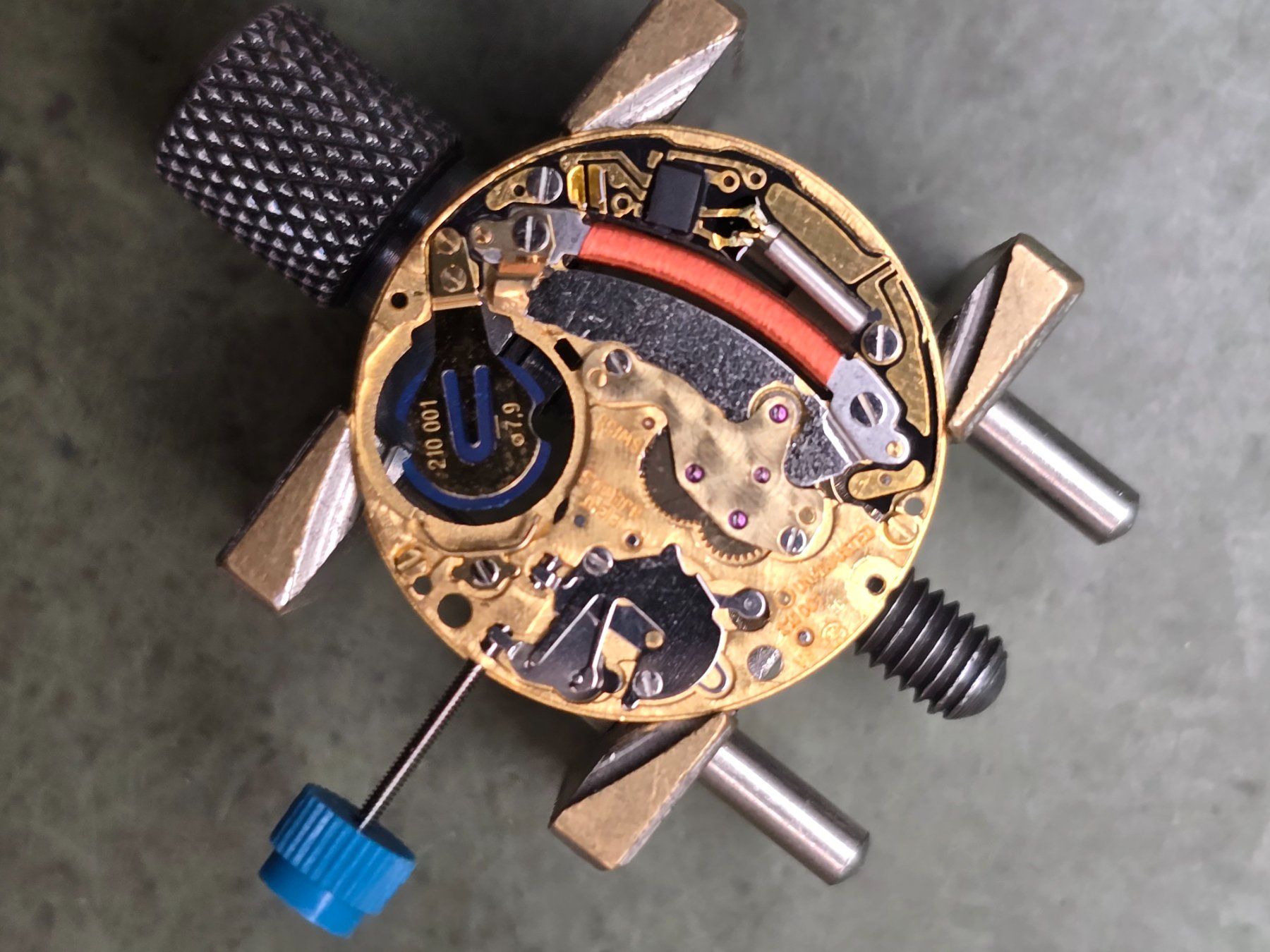 Eta Orologi: Mouvement ETA 210.001 Révisé – Usato da Tramelan venduto da Nirdan 4