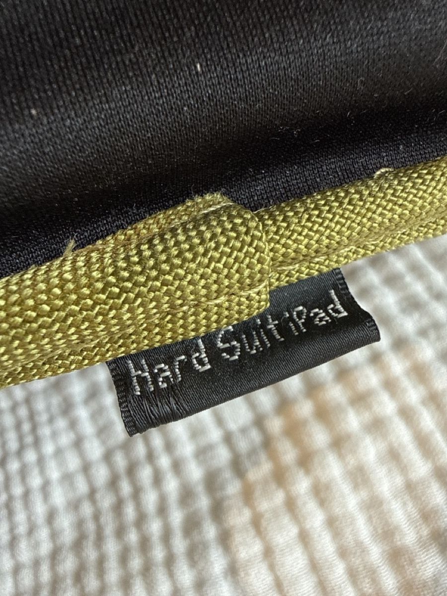 Covers & Taschen: CRUMPLER Hard Shell Tablet Case Olive Green – Gebraucht aus Baden von JellyMonster 4