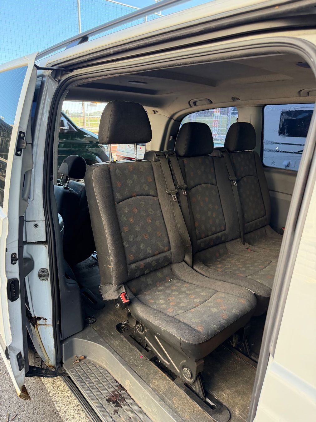 Mercedes-Benz Automobili: Mercedes-Benz Vito 2.2 CDI – Usato da Wil SG venduto da san_867n 3