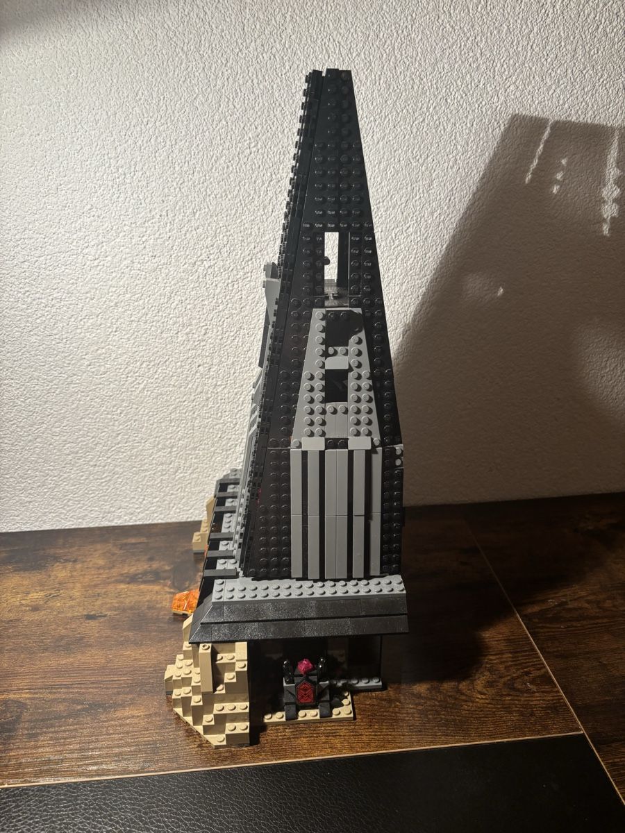 Lego Baukästen: LEGO 75251 Darth Vader's Castle - aufgebaut  – Gebraucht aus Jonen von Sschriber 2
