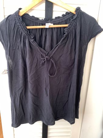 Schwarze Esprit Sommerbluse, Gr. 40
