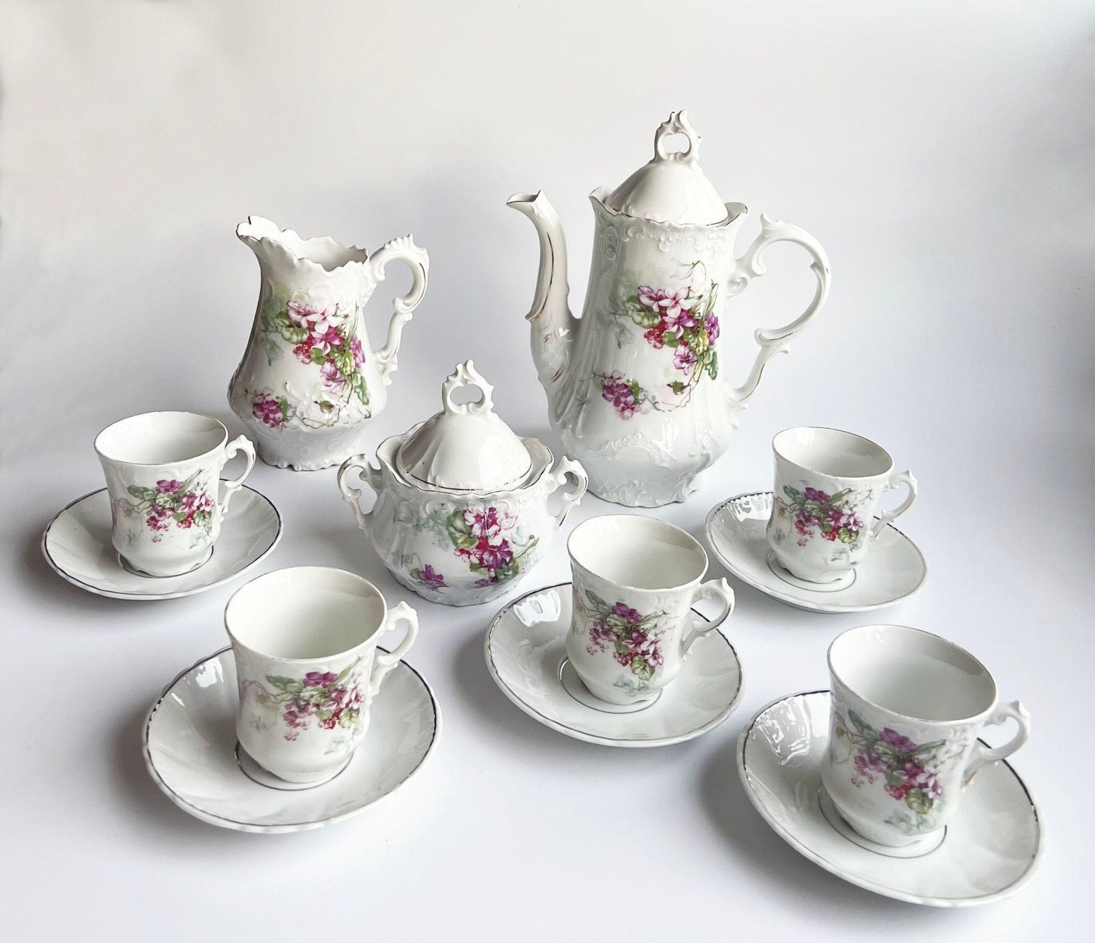 Geschirrsets: ANTIK*KAFFEESERVICE* – Gebraucht aus Dübendorf von Orchid18