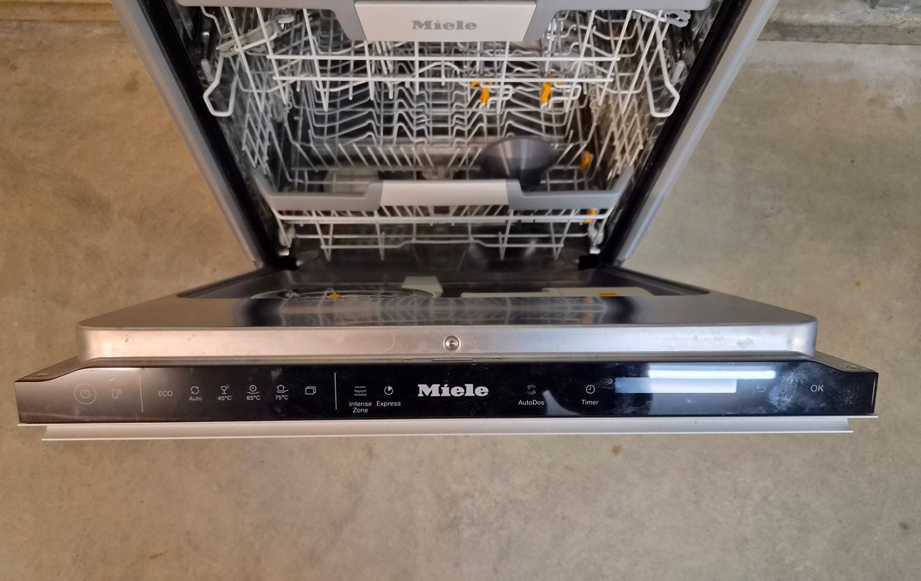 Miele Machines à laver la vaisselle: Lave-vaisselle MIELE encastrable – D'occasion à Genève par girolu 2