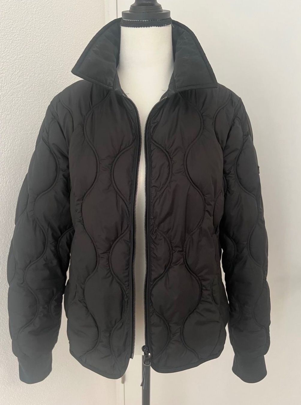 Superdry Vestes: Superdry Steppjacke – Neuf (Voir description) à Wallisellen par lilou27_36 1