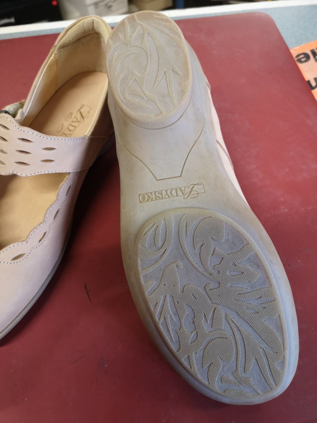 Scarpe da donna: Helvesko ladysko – Nuovo e nell'imballaggio originale da Möhlin venduto da Highwaytom 2