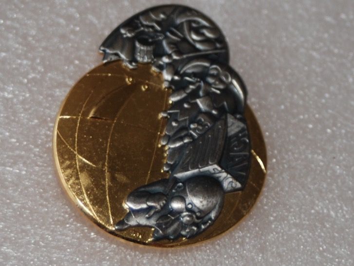 Placchette & Badge: Basler Goldplakette 2000 – Usato da Basel venduto da veralt