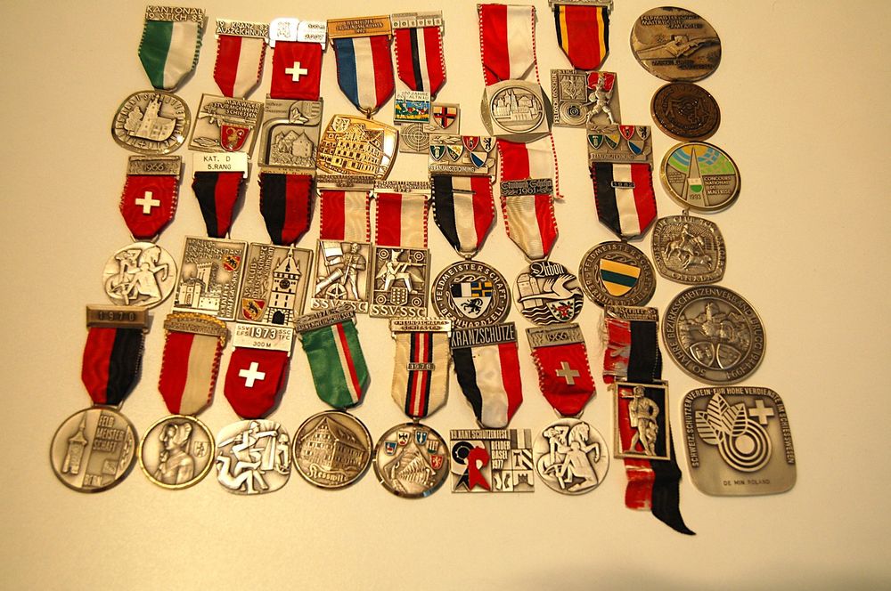 Medaillen: Sammlung Schweizer Schützenmedaillen 1960er - 1990er – Gebraucht aus Solothurn von Mi-cardo 1