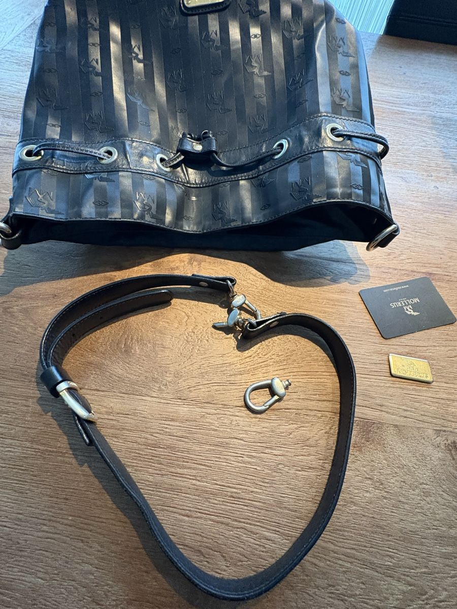 Maison Mollerus Sacs femmes: Maison Mollerus Handbag Black Logo Pattern Used Condition – Défectueux à Dänikon ZH par AnniBee 7