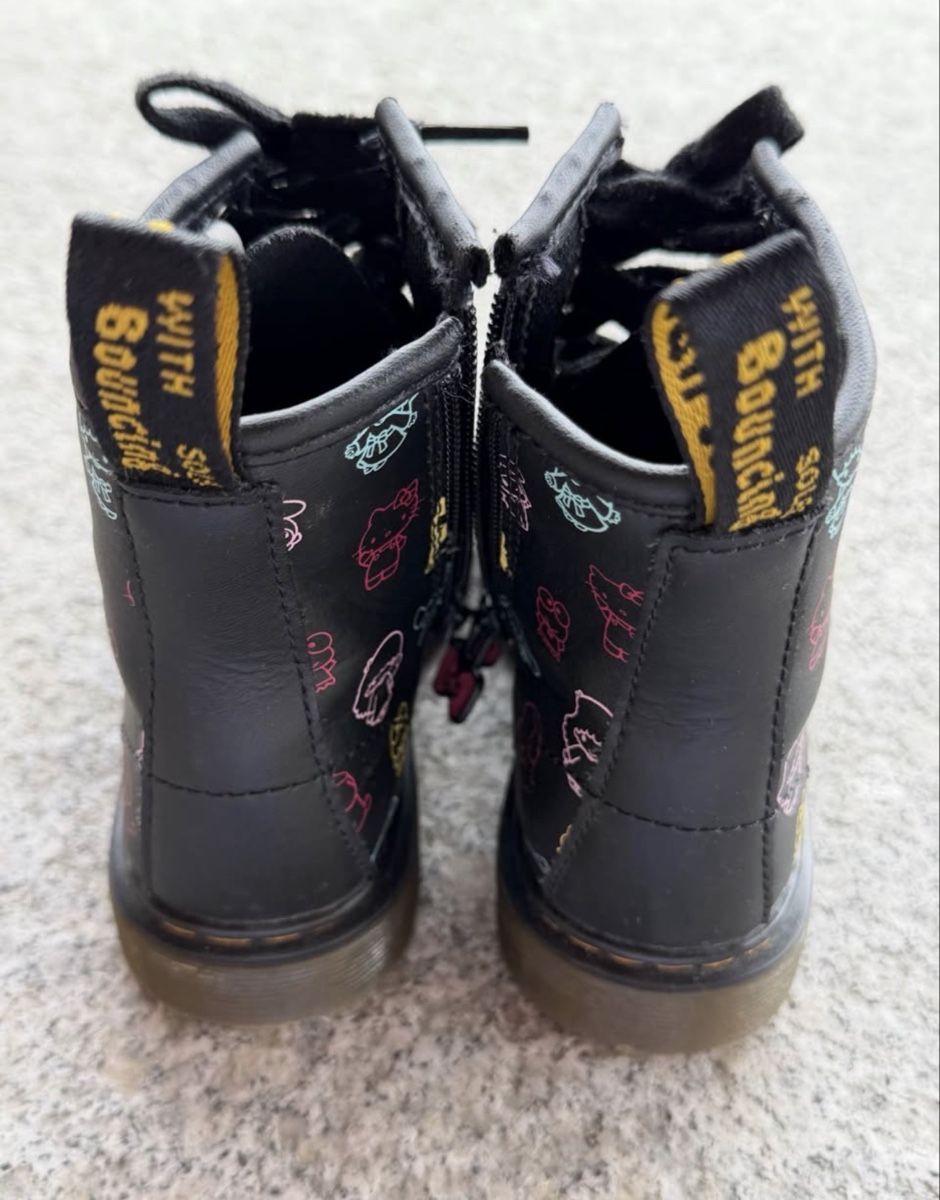 Schuhe für Mädchen: DR. MARTENS SANRIO nr. 28 – Neu (gemäss Beschreibung) aus Bedano von VBimby 3