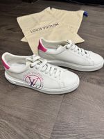 Louis Vuitton Sneakers White Pink Accent Size 41IT - Summer