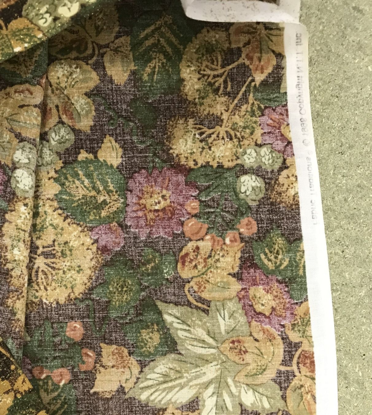 Tessuti: STOFF CA. 200X115CM NEU – Nuovo (secondo la descrizione) da Ostermundigen venduto da wini63 5