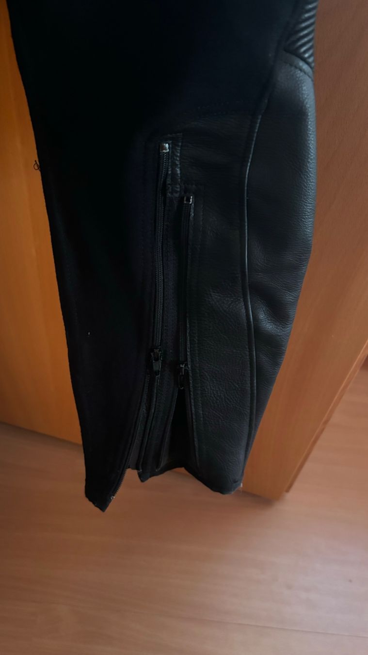 Dainese Completi: Dainese Lederkombi 2-Teiler Gr. 50 – Usato da Ossingen venduto da jst_z962 2