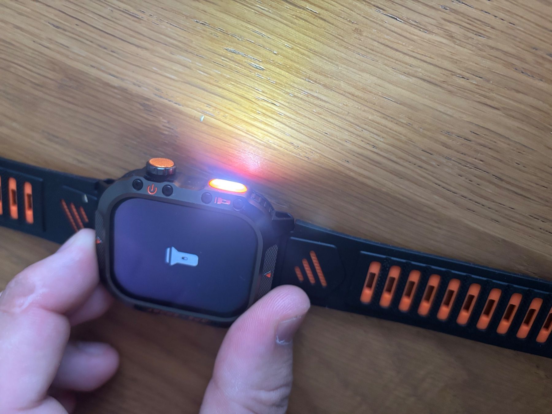 Smartwatch: Uhr Smart Watch – Gebraucht aus Schlieren von iur_7hgj