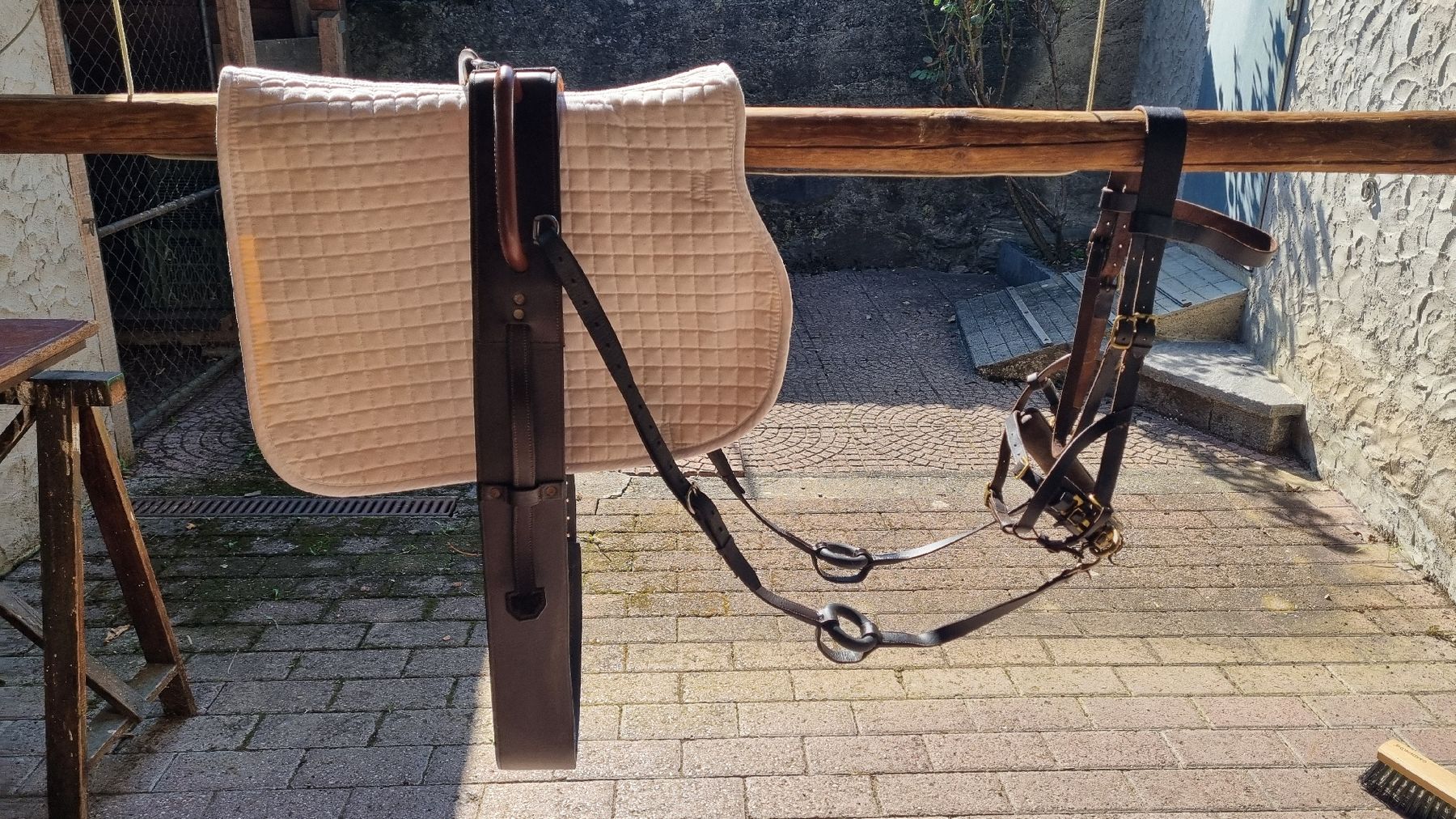 Zaumzeug & Halfter: Longier- & Voltigiergeschirr – Gebraucht aus Grono von Rhodi 5