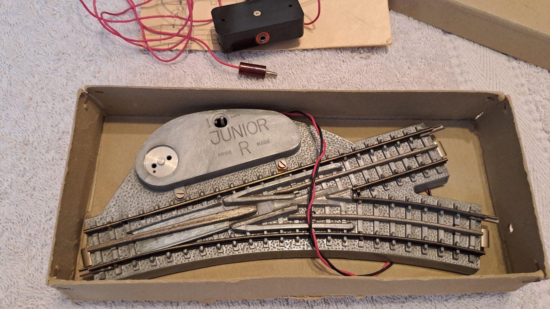 Modellini di ferrovie: Junior el. Weiche rechts / 41 – Usato da Winterthur venduto da Riebeli333