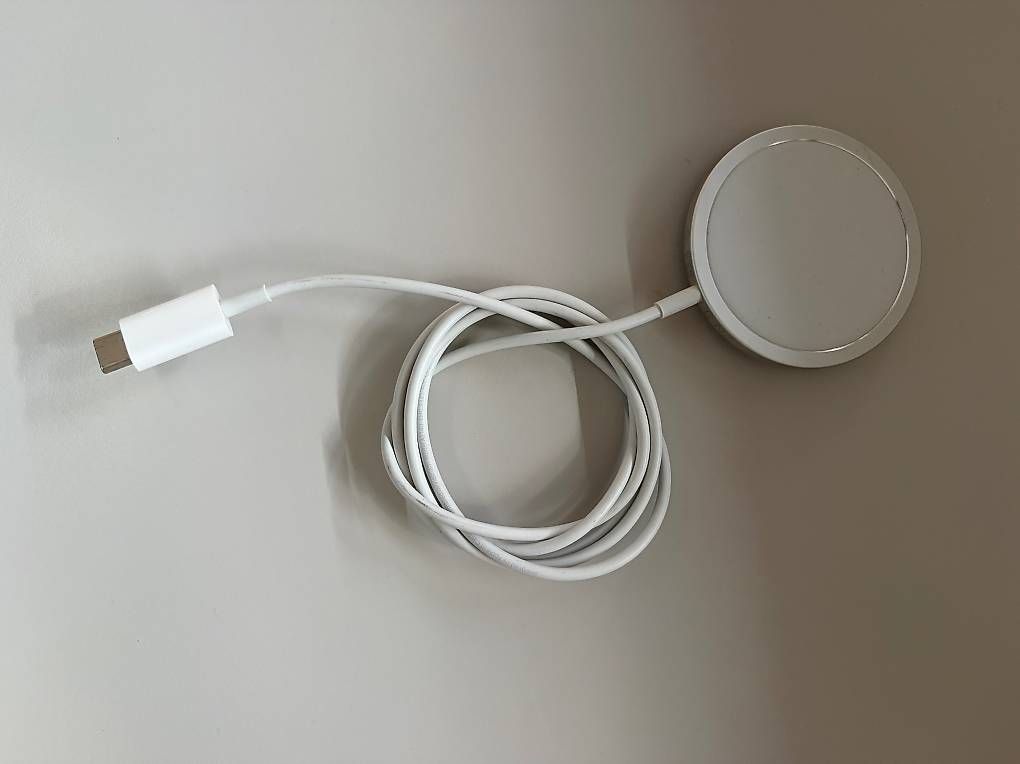 Caricabatterie: Apple Chargeur MagSafe – Nuovo e nell'imballaggio originale da Lausanne venduto da vic_lq9v