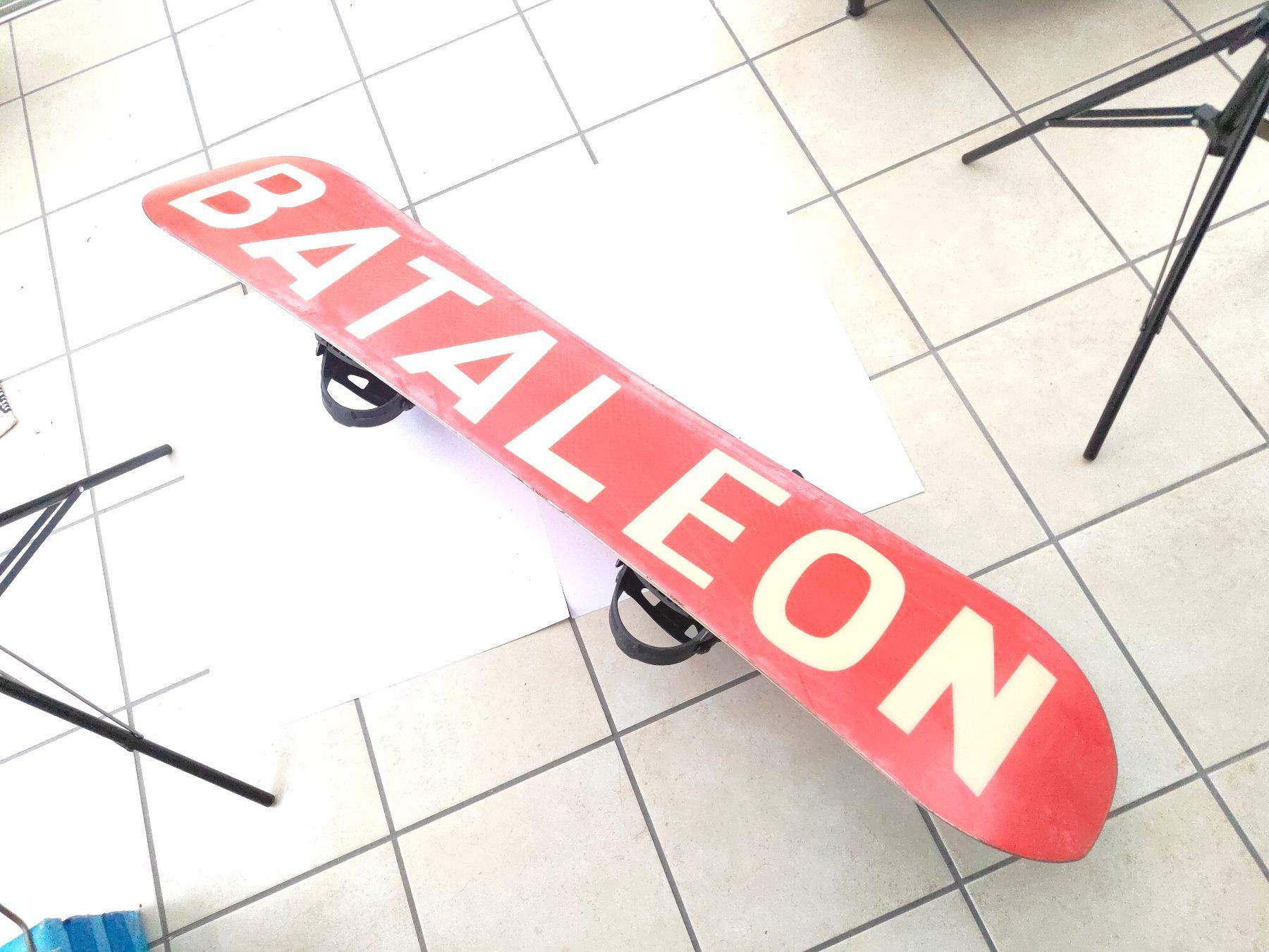 Bataleon Board: Bataleon Snowboard Whatever 157W TBT inkl. Bindung – Usato da Zürich venduto da mobilix