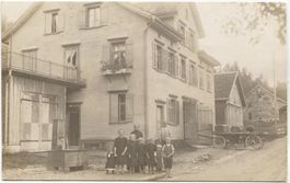 LANDWIRTSCHAFT/BAUERNFAMILIE 1920 Fuhrwerk+Brunnen SG/TG?