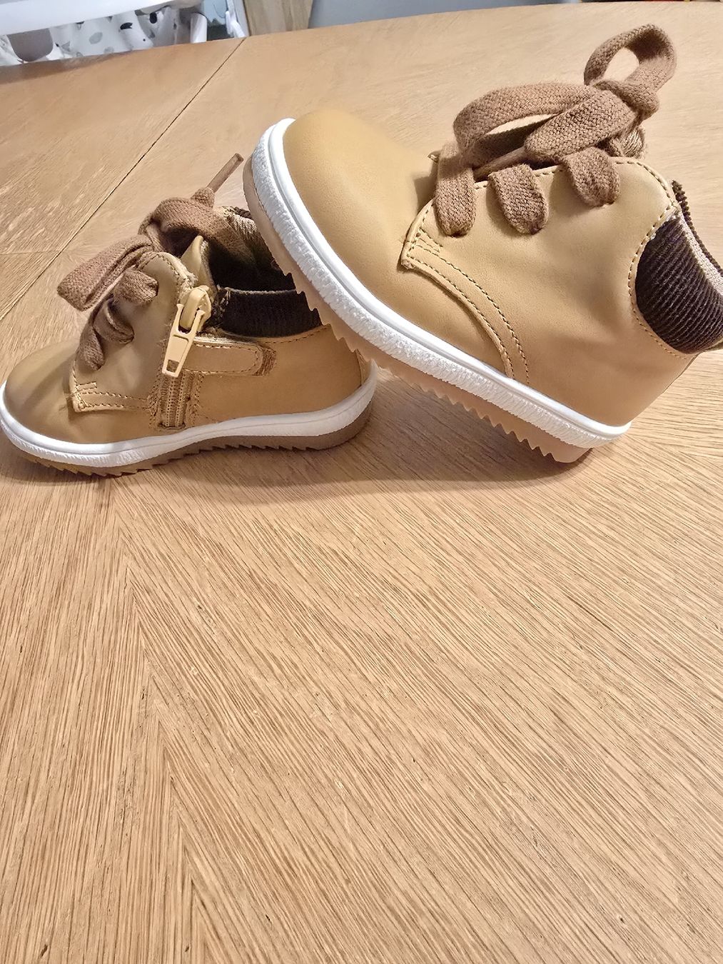 Scarpe per ragazzi: Jungenstiefel – Usato da Oftringen venduto da sweden03
