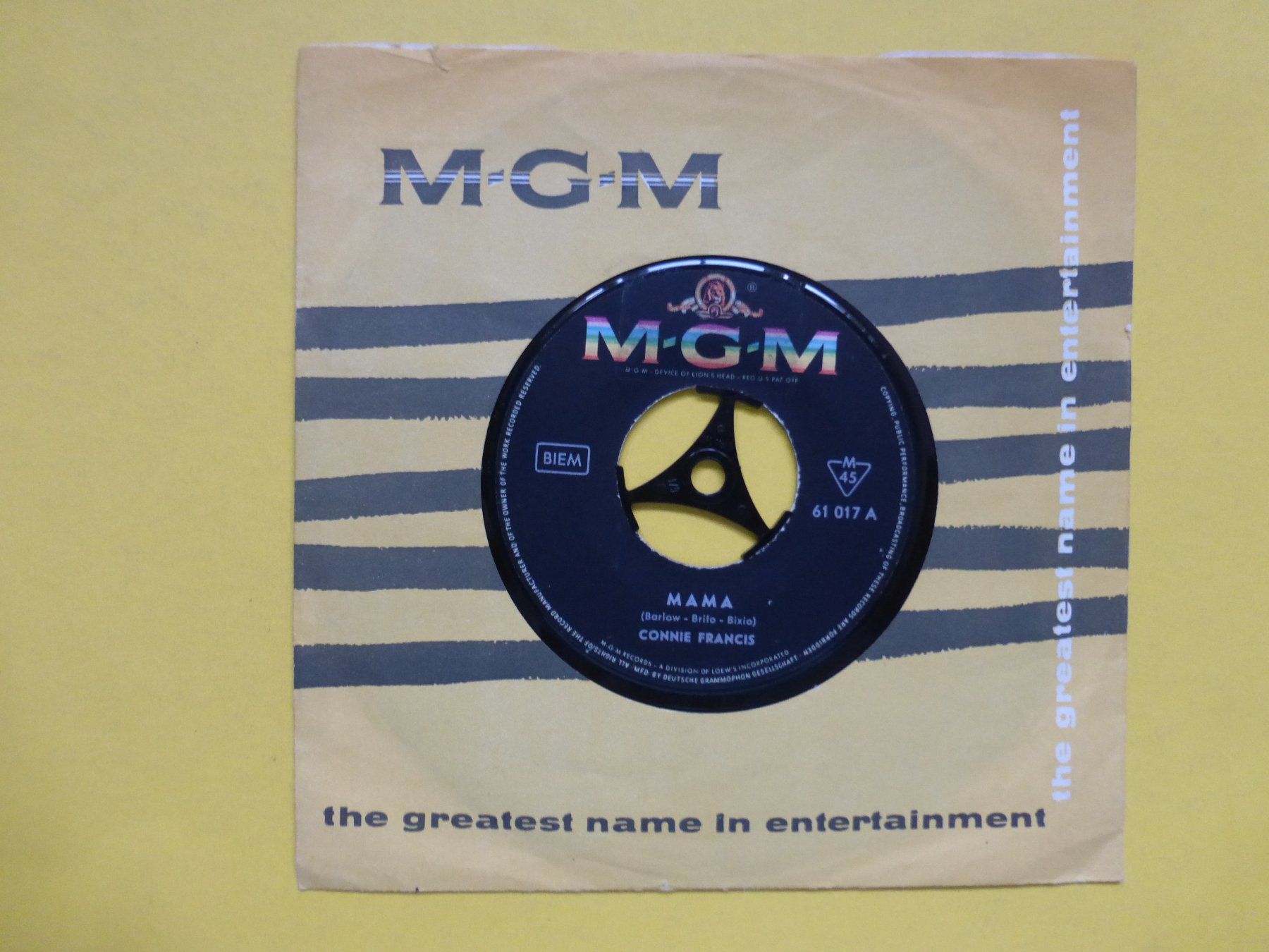 Dischi in vinile: Connie Francis – Mama – Usato da Zürich venduto da Swiss57