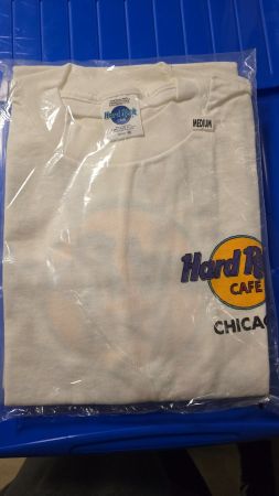 5 Div. Hard Rock Cafe T-Shirt, Grösse M, Neu & ungetragen!