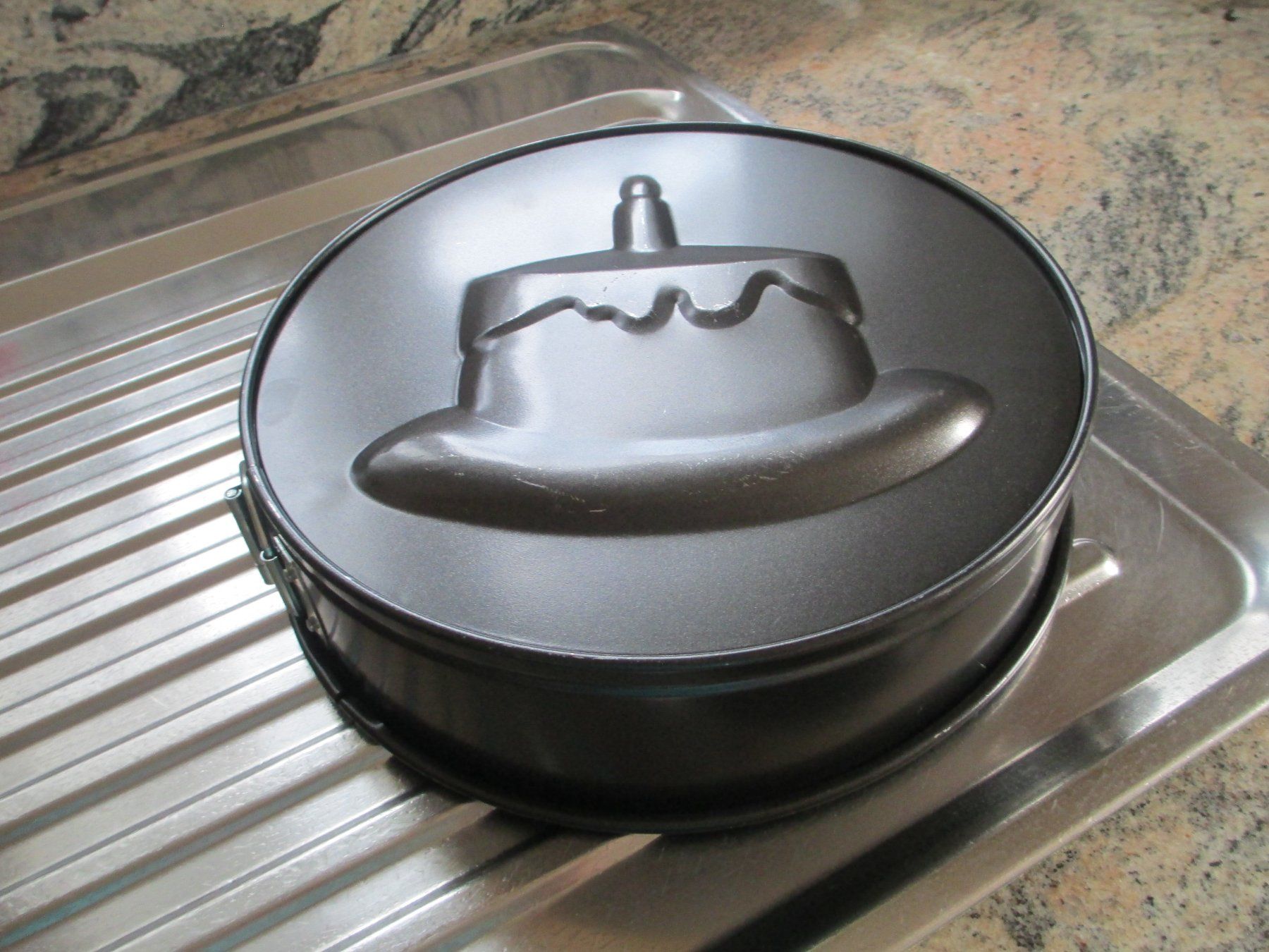 Migros Teglie da forno: Back Kuchenform 24cm Durchmesser – Usato da Landquart venduto da Froneri 3