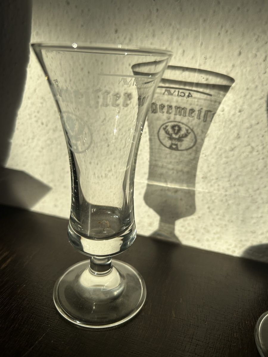 Bicchieri: Bicchiere Jägermeister – Usato da novaggio venduto da cam_5stl 3