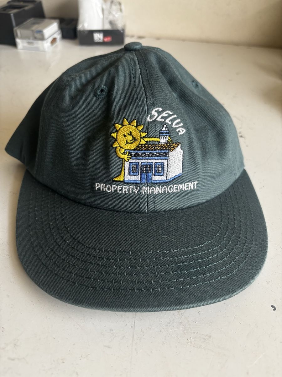 Copricapi, berretti & cappellini: Selva casquette - brand new - scratch – Nuovo (secondo la descrizione) da Lausanne venduto da ali_eddine