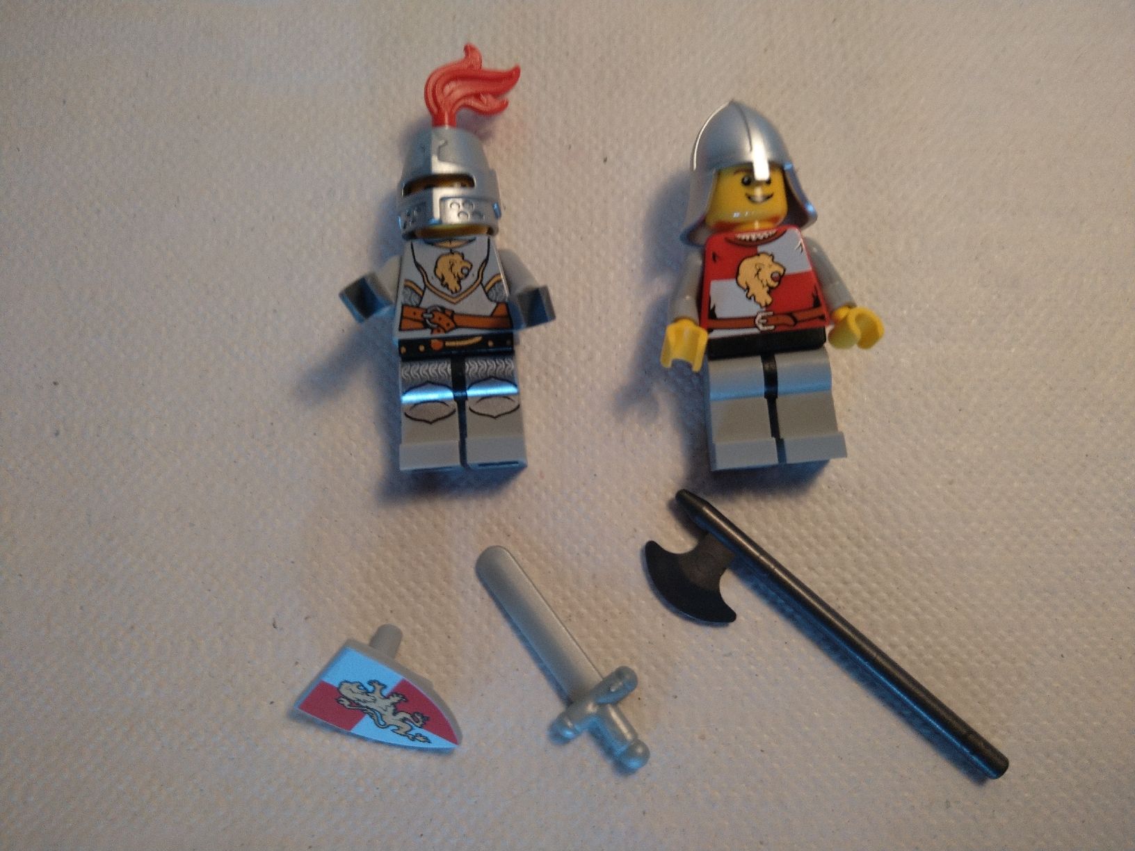 Lego Kit di costruzioni: Lego - Castle - 2 minifigurines – Usato da Les Brenets venduto da LEGOFOREVER