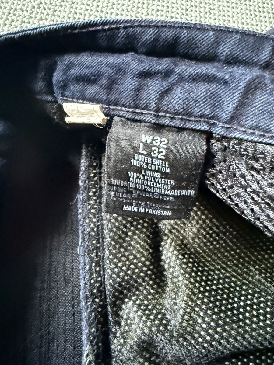 Jeans: Motorrad-Jeans, Grösse 32, dunkelblau – Gebraucht aus Mönchaltorf von rob_g7rd 1