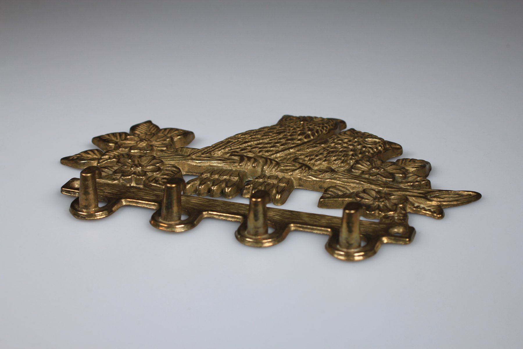 Quincaillerie: Wand-Schlüsselhalter aus Messing mit 2 Eulen – D'occasion à Basel par IRMAundFRED 2