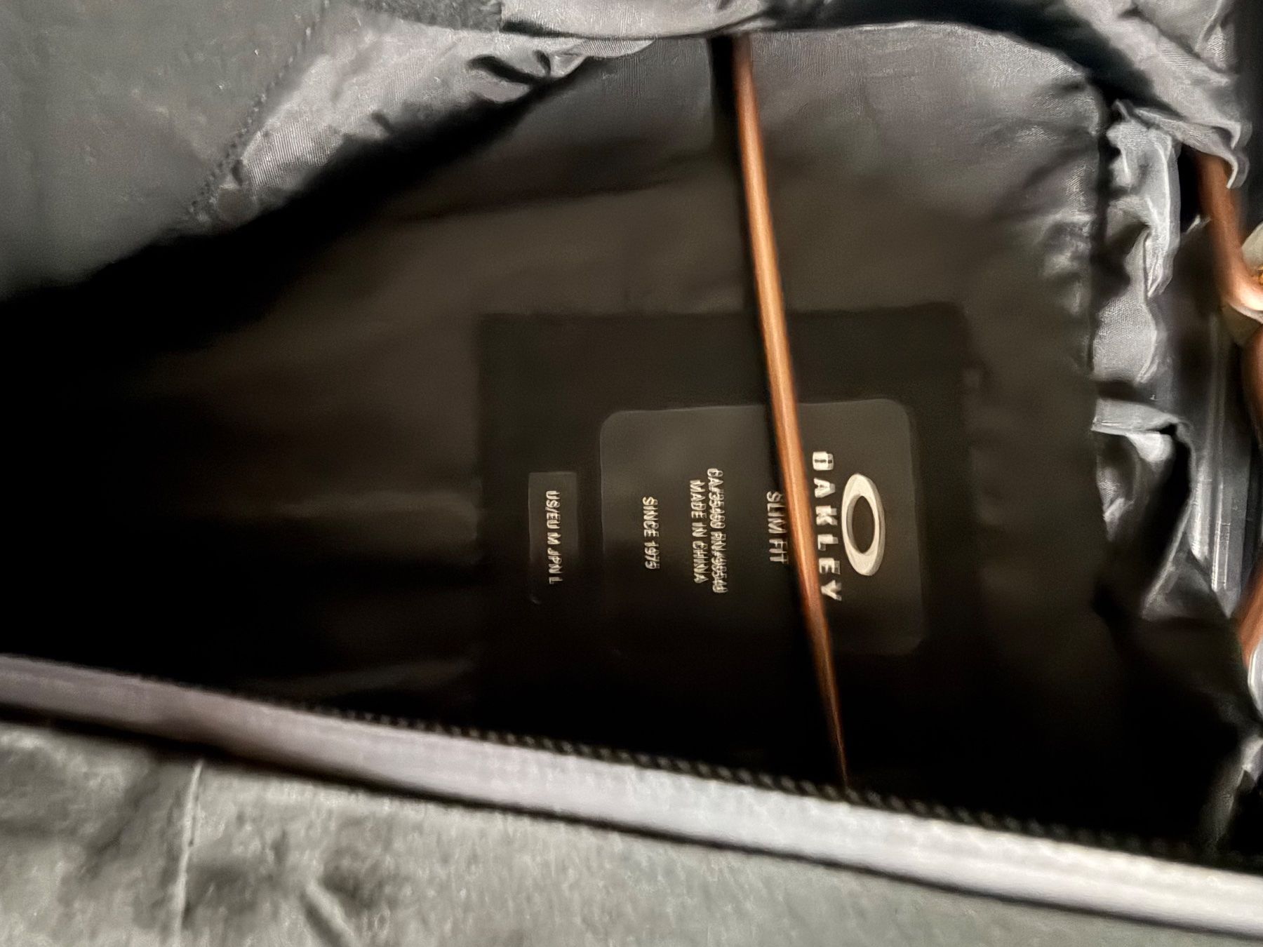 Oakley Giacche: OAKLEY  CANOPY INSULATED JACKET M – Usato da Giubiasco venduto da Darkemperor 5