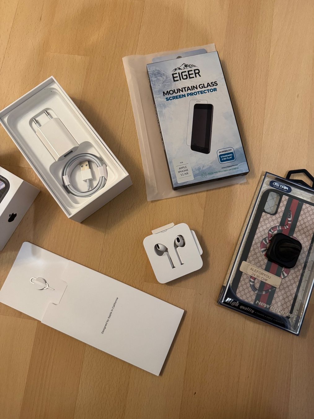 Apple Telefoni cellulari / Smartphones: Neuvertige iPhone XR 128gb Black – Usato da Uznach venduto da enrico06 5