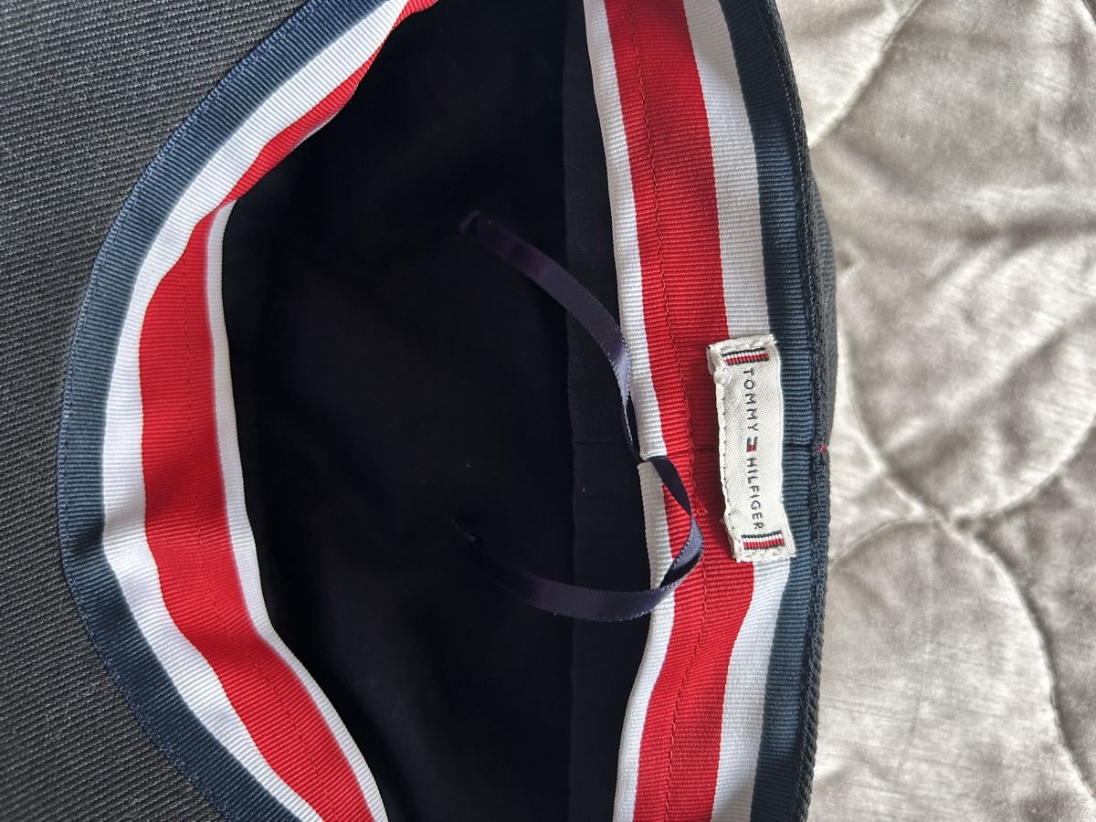 Hüte, Mützen & Caps: Tommy Hilfiger navy blue Baker cap – Neu (gemäss Beschreibung) aus Biel/Bienne von zit_v5yc 1