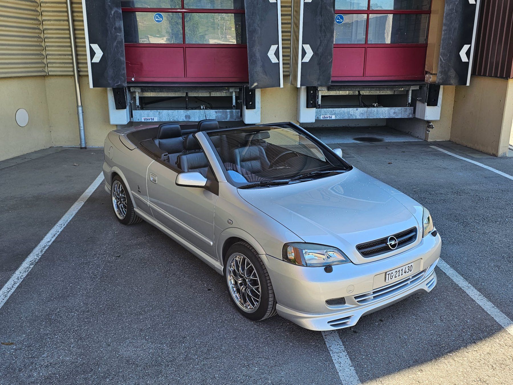 Opel Automobili: Opel Astra G - Cabrio 2.2i – Usato da Hugelshofen venduto da enigma777 1