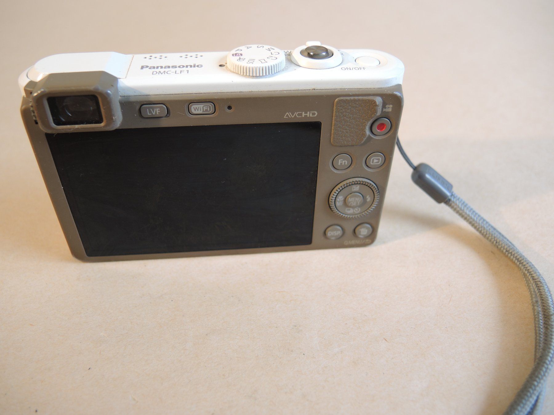 Panasonic Fotocamera: Panasonic Lumix DMC-LF1 Digitalkamera Digital Camera Leica – Usato da Rorschach venduto da maeck8 1