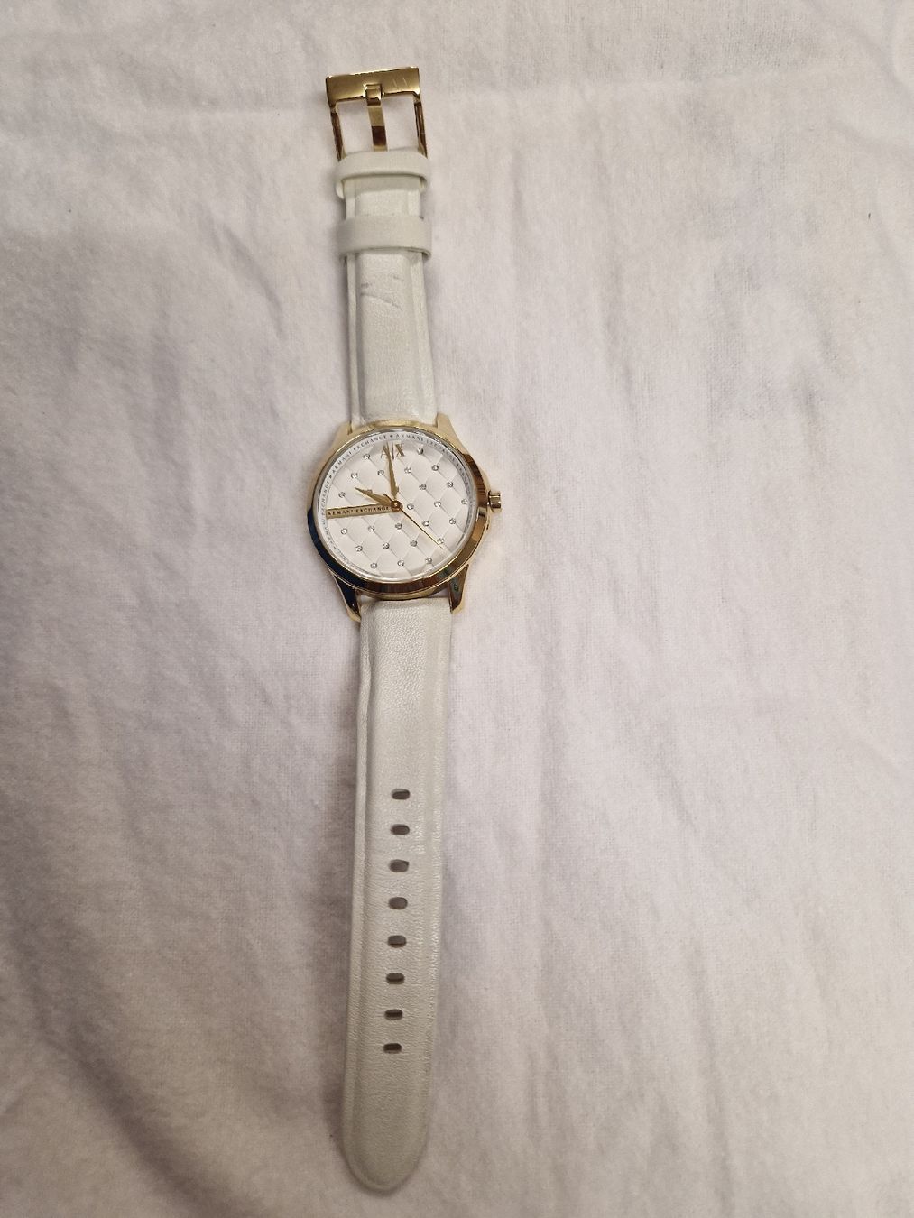 Armani Uhren: AX Armani Exchange Uhr weiss – Gebraucht aus Zürich von Mani56