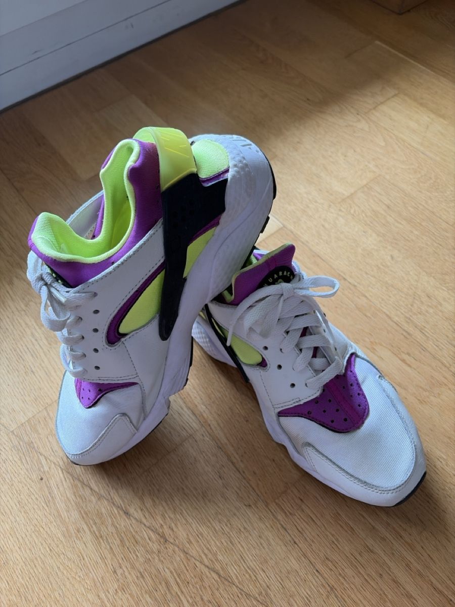 Nike Scarpe da donna: Nike Huarache, Gr. 41 – Usato da Zürich venduto da pademova
